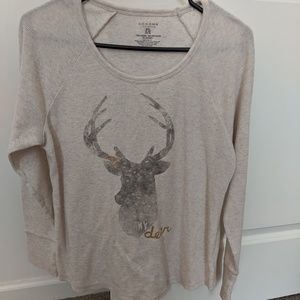 Graphic thermal style top